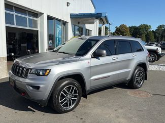 Used 2017 Jeep Grand Cherokee Trailhawk AWD/4WD video 1
