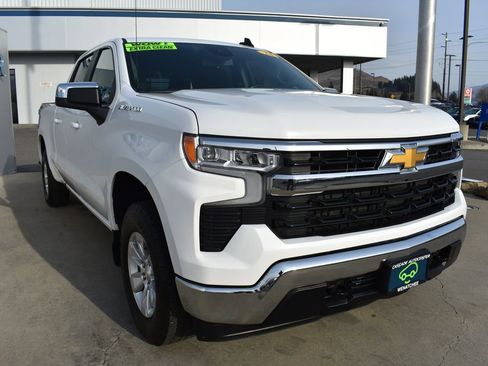 Certified 2024 Chevrolet Silverado 1500 LT w/ Work Truck Package image 10