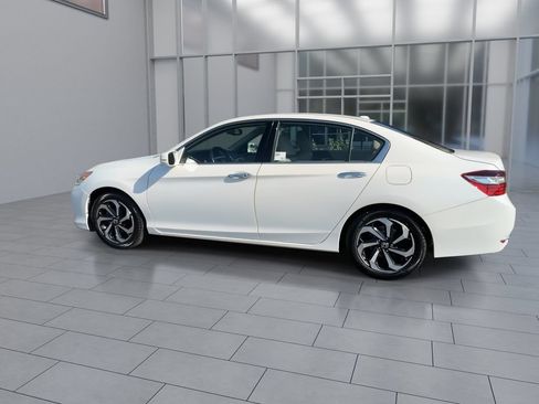 Used 2017 Honda Accord EX-L image 5