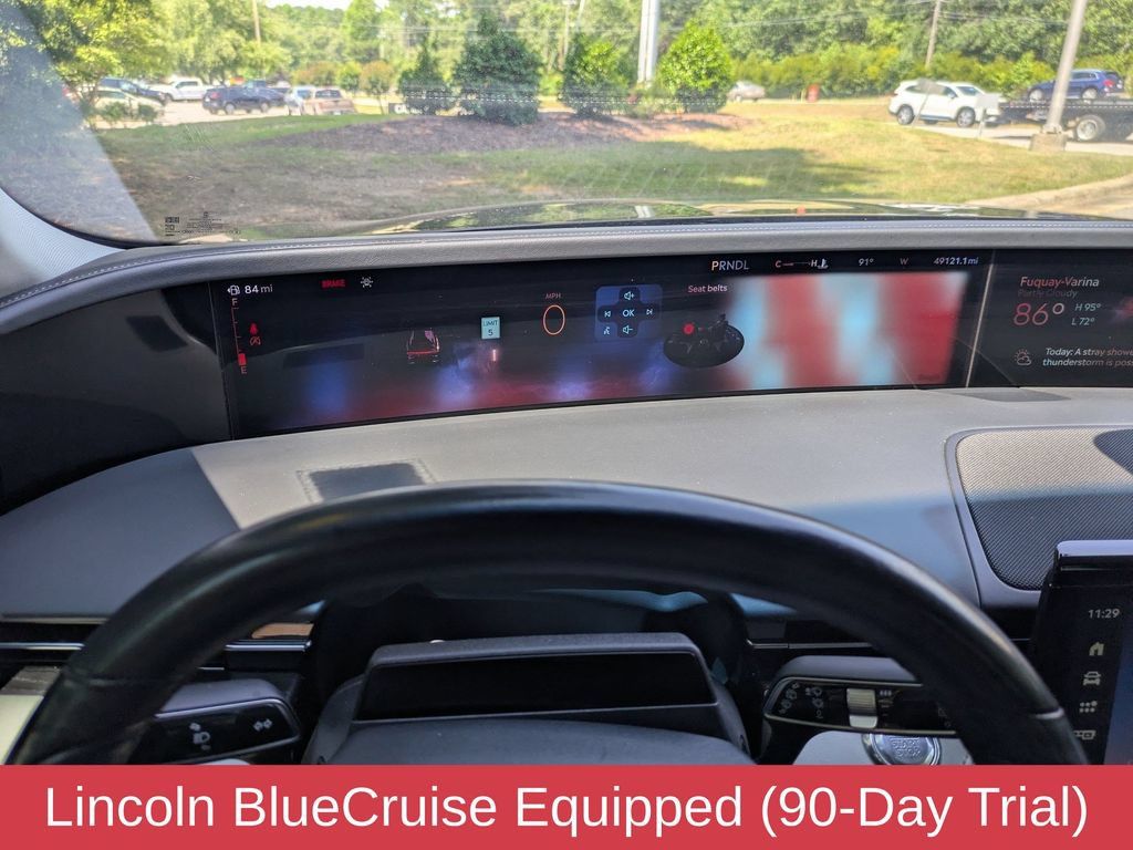Used 2024 Lincoln Nautilus Reserve AWD/4WD image 17