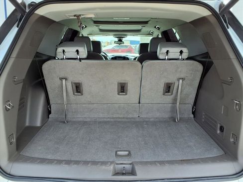 Used 2021 Chevrolet Traverse Premier image 11