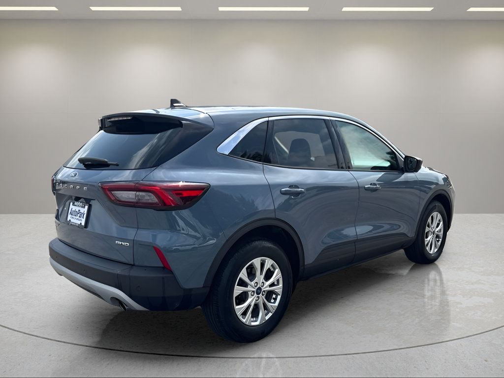 Certified 2023 Ford Escape Active w/ Tech Pack #2 AWD/4WD image 8