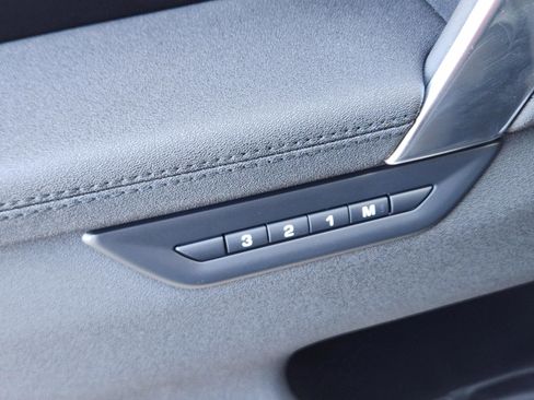 New 2025 Land Rover Discovery Sport S image 19