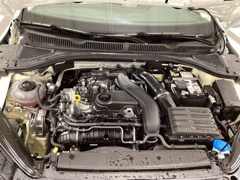Certified 2024 Volkswagen Jetta SE w/ Black Wheel Package FWD image 16