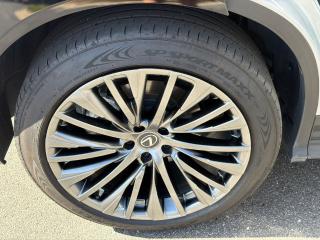 Used 2023 Lexus RZ 450e Premium w/ Accessory Package (2T) AWD/4WD image 19