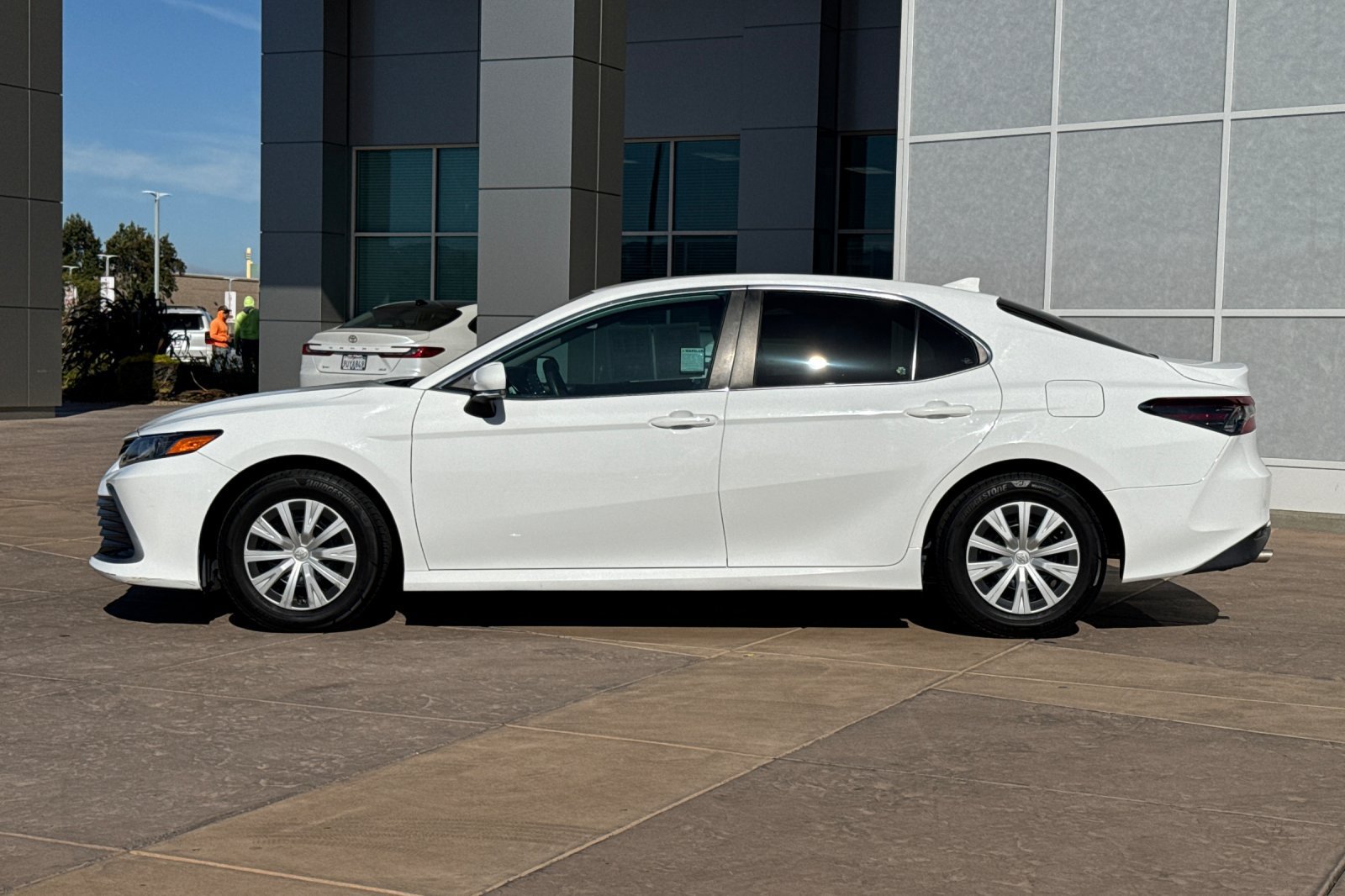 Certified 2022 Toyota Camry LE FWD image 8
