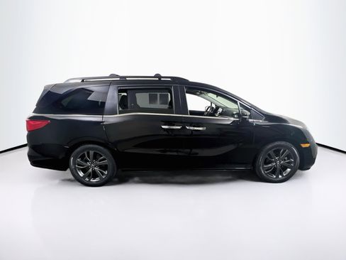 Used 2023 Honda Odyssey Touring image 4