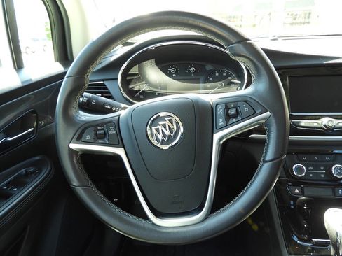 Used 2022 Buick Encore Preferred w/ Safety Package AWD/4WD image 18