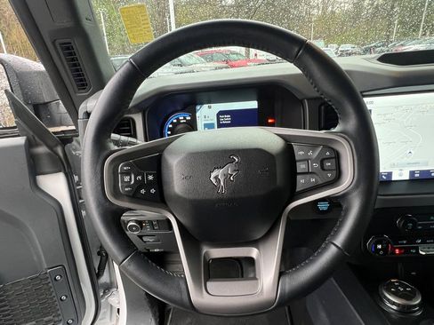 Used 2024 Ford Bronco Big Bend image 24