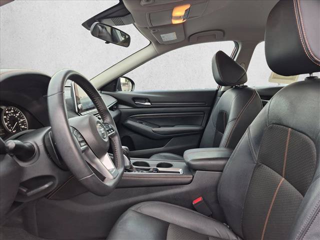 Used 2021 Nissan Altima 2.5 SR FWD image 16