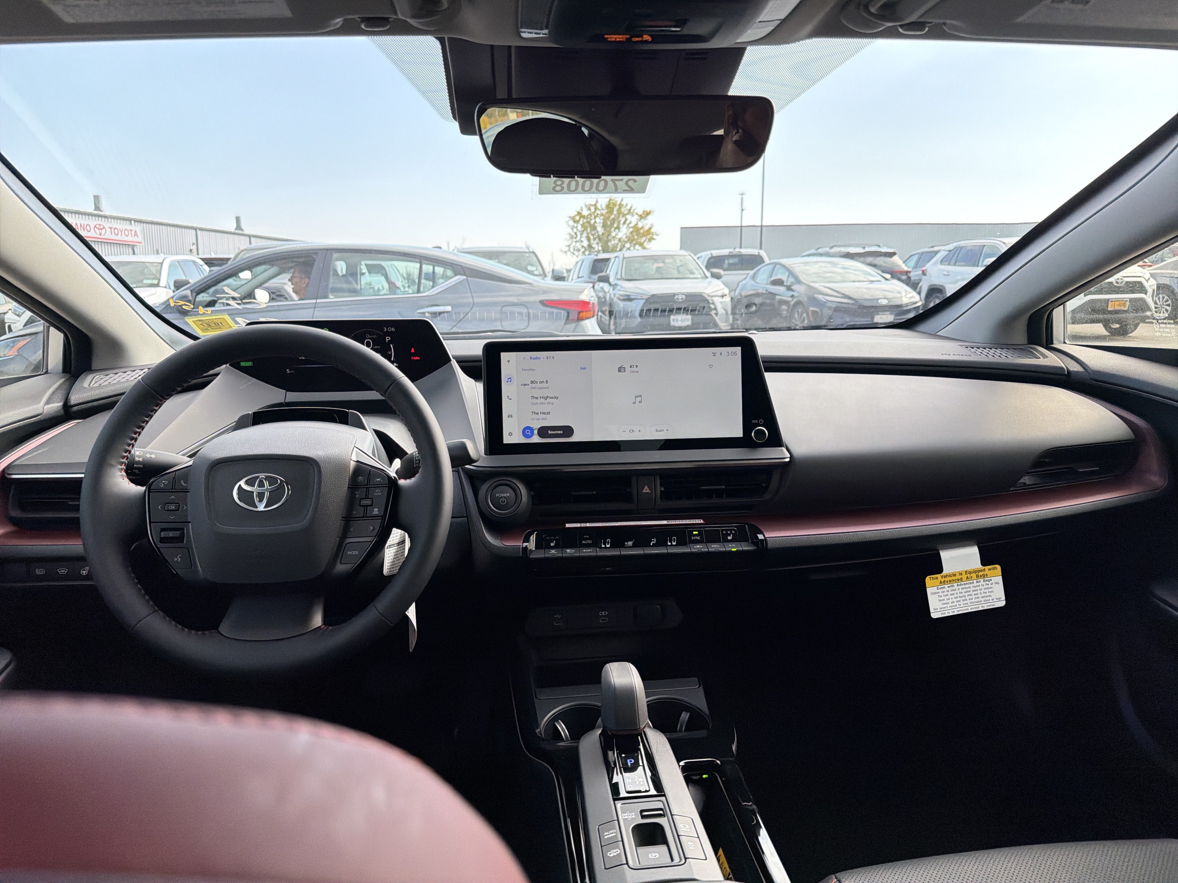 New 2027 Toyota Prius Plug-In Hybrid FWD image 13