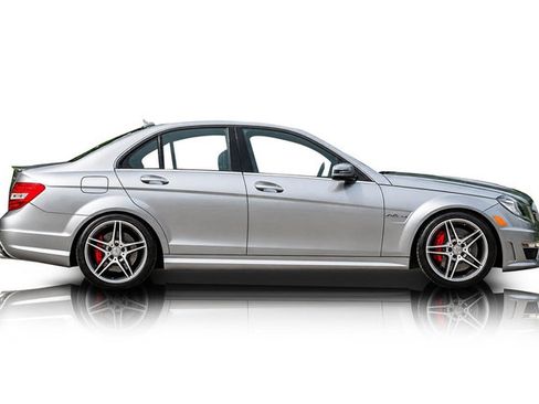 Used 2013 Mercedes-Benz C 63 AMG Sedan image 2