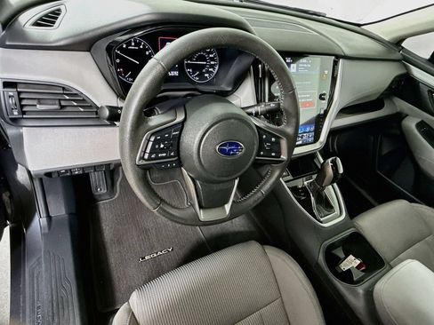 Used 2024 Subaru Legacy Premium AWD/4WD image 9