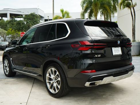 Used 2025 BMW X5 xDrive40i AWD/4WD image 10