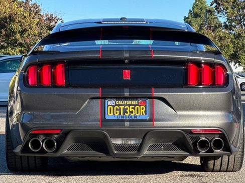 Used 2016 Ford Mustang Shelby GT350R w/ GT350R Equipment Group 920A image 5