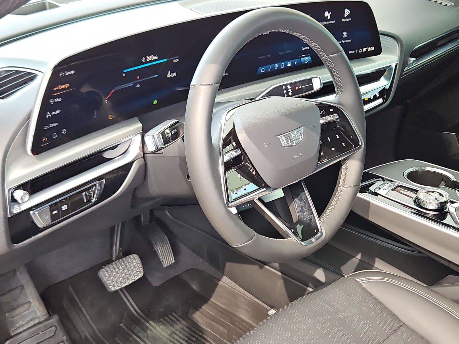 Certified 2024 Cadillac Lyriq Sport w/ LPO, Floor Liner Package RWD image 10