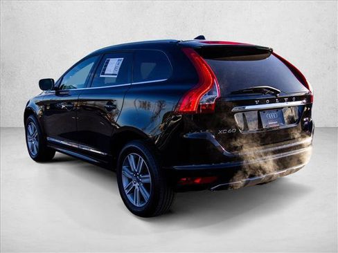 Used 2016 Volvo XC60 T6 Platinum image 7