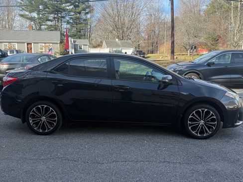 Used 2016 Toyota Corolla S image 4
