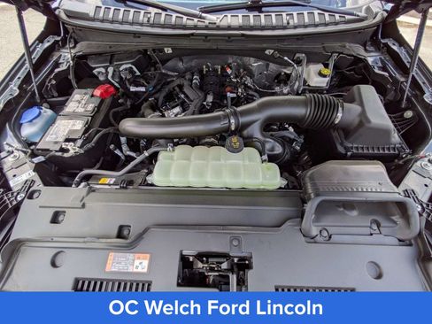 Certified 2026 Lincoln Navigator Reserve AWD/4WD image 6