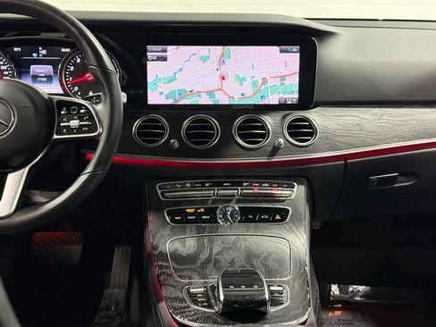 Used 2019 Mercedes-Benz E 300 4MATIC w/ Premium 1 Package image 50