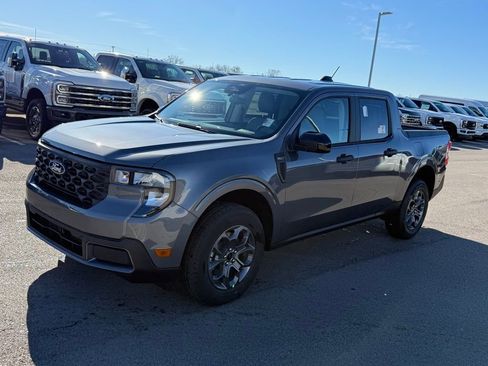 New 2026 Ford Maverick XLT w/ XLT Luxury Package AWD/4WD image 39