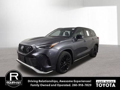 Used 2023 Toyota Highlander XSE