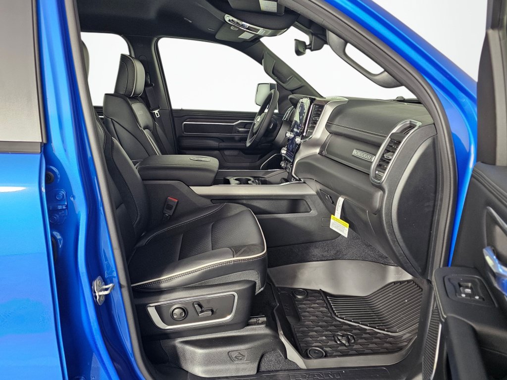 New 2026 RAM 1500 Laramie w/ Night Edition AWD/4WD image 39