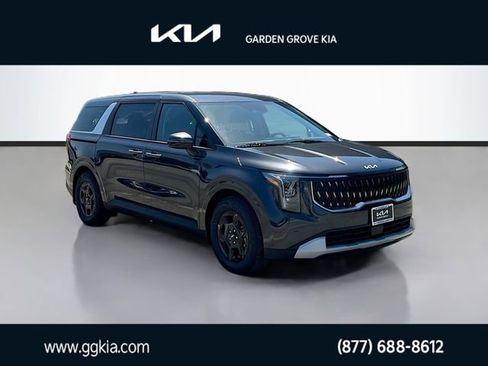 New 2026 Kia Carnival LX FWD image 1