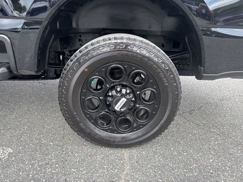 Used 2024 Ford F250 Lariat w/ Lariat Ultimate Package image 33