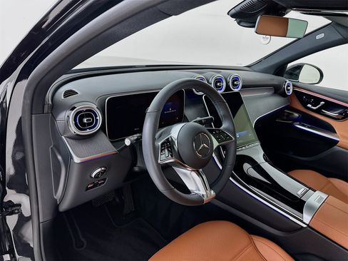 Certified 2026 Mercedes-Benz GLC 300 4MATIC image 10