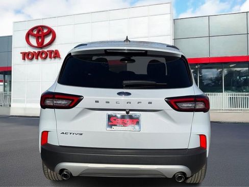 Used 2025 Ford Escape Active FWD image 6