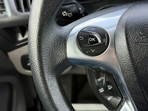 Used 2020 Ford Transit Connect XL image 29