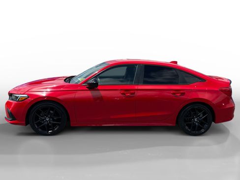 Certified 2022 Honda Civic Sport image 2