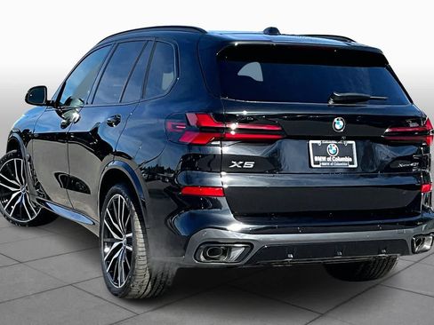New 2026 BMW X5 xDrive40i w/ Executive Package image 12