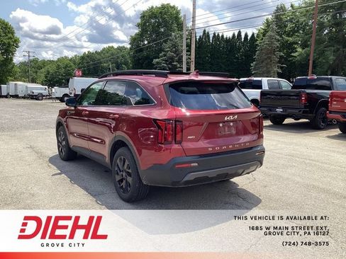 Used 2022 Kia Sorento S w/ Panoramic Sunroof Package AWD/4WD image 5