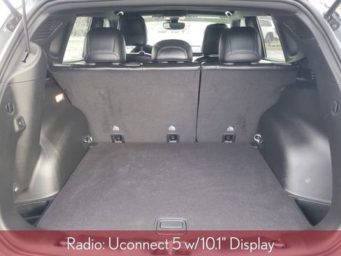 Used 2023 Jeep Compass Limited w/ Elite Group AWD/4WD image 9