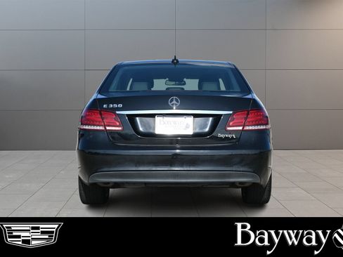 Used 2014 Mercedes-Benz E 350 Sedan image 7