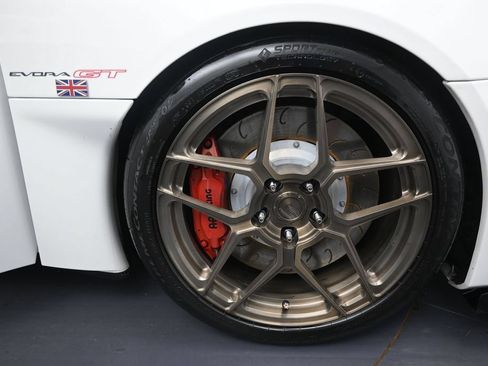 Used 2020 Lotus Evora RWD image 36