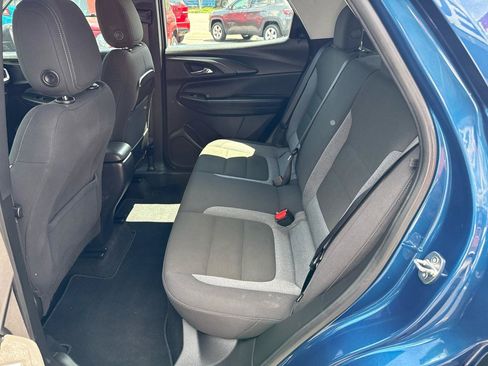 Used 2021 Chevrolet TrailBlazer LS FWD image 22