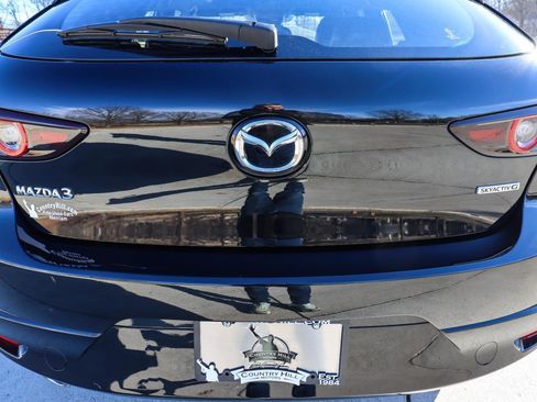 Used 2024 MAZDA MAZDA3 s image 40