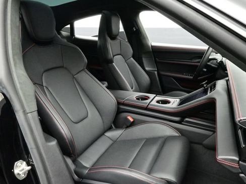 Certified 2024 Porsche Taycan GTS AWD/4WD image 18