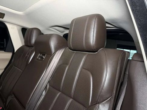 Used 2016 Land Rover Range Rover Sport Supercharged AWD/4WD image 21