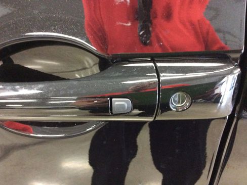 New 2025 Chrysler Voyager LX image 12