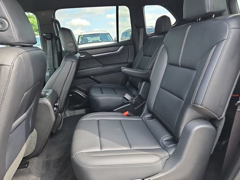 Used 2026 GMC Acadia Elevation w/ Elevation Premium Package AWD/4WD image 27