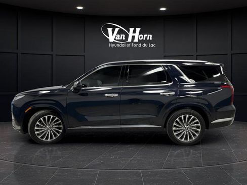 Used 2024 Hyundai Palisade Calligraphy image 13