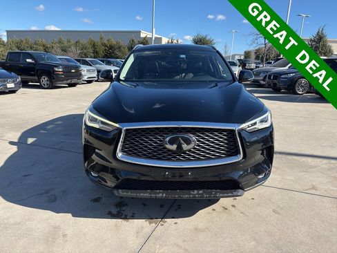Used 2019 INFINITI QX50 Essential w/ Premium Heat Package image 2