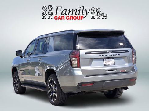 Used 2023 Chevrolet Suburban RST w/ Luxury Package AWD/4WD image 3