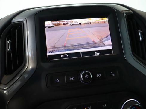Used 2024 Chevrolet Silverado 2500 Custom w/ Custom Value Package AWD/4WD image 12