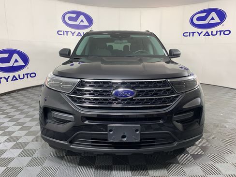 Used 2020 Ford Explorer XLT RWD image 9