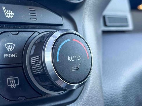 Used 2021 RAM 1500 Big Horn image 35